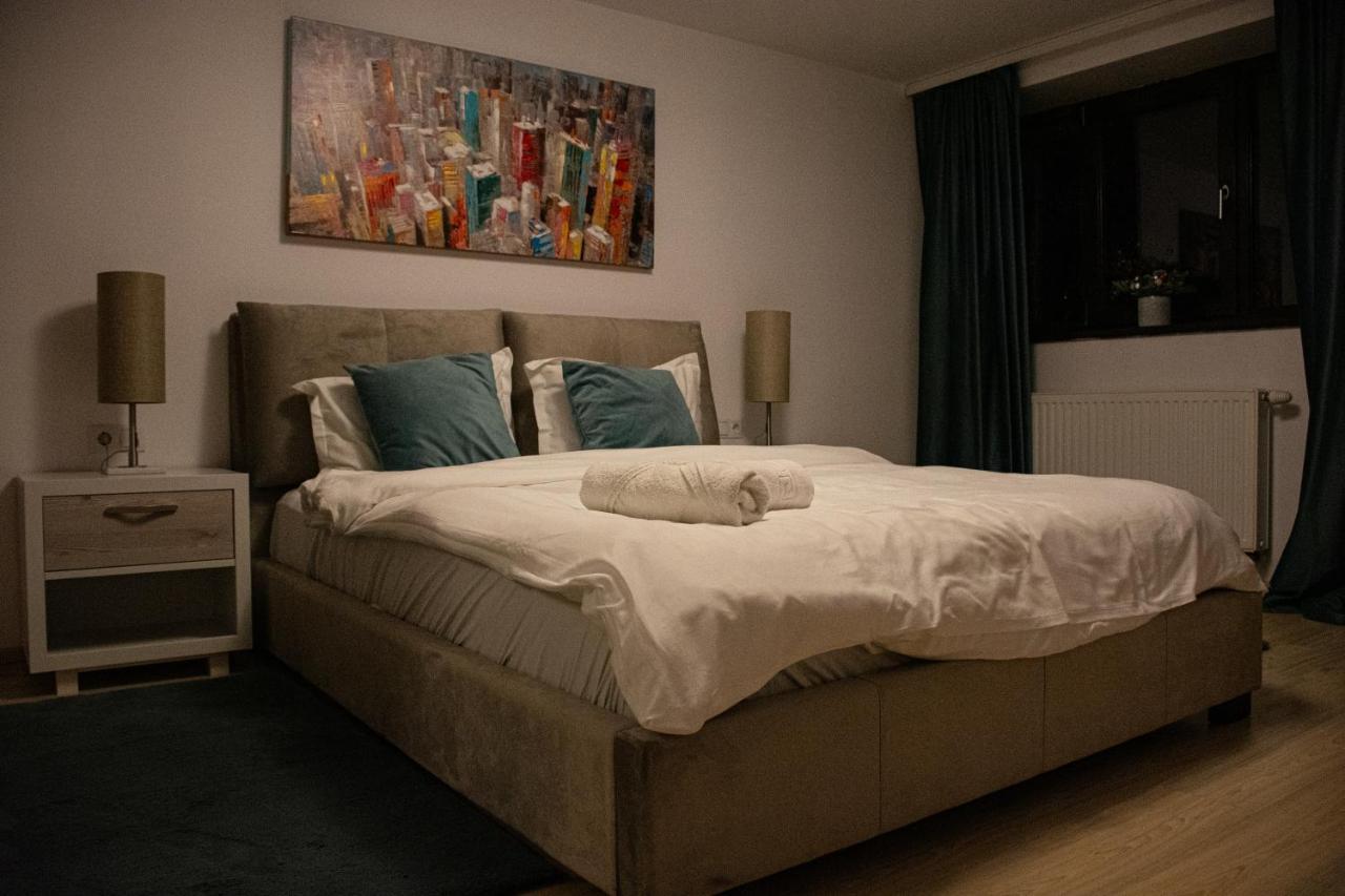 Janine Garden Hotel Brasov Luaran gambar