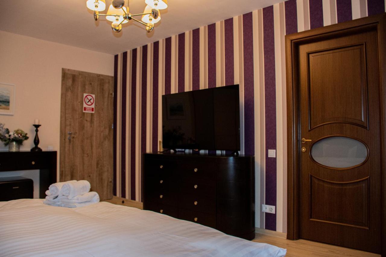 Janine Garden Hotel Brasov Luaran gambar