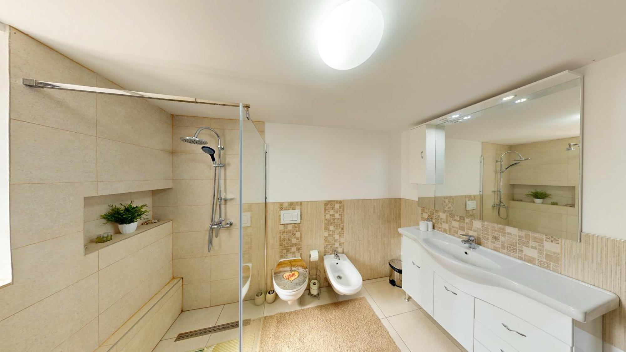 Janine Garden Hotel Brasov Luaran gambar